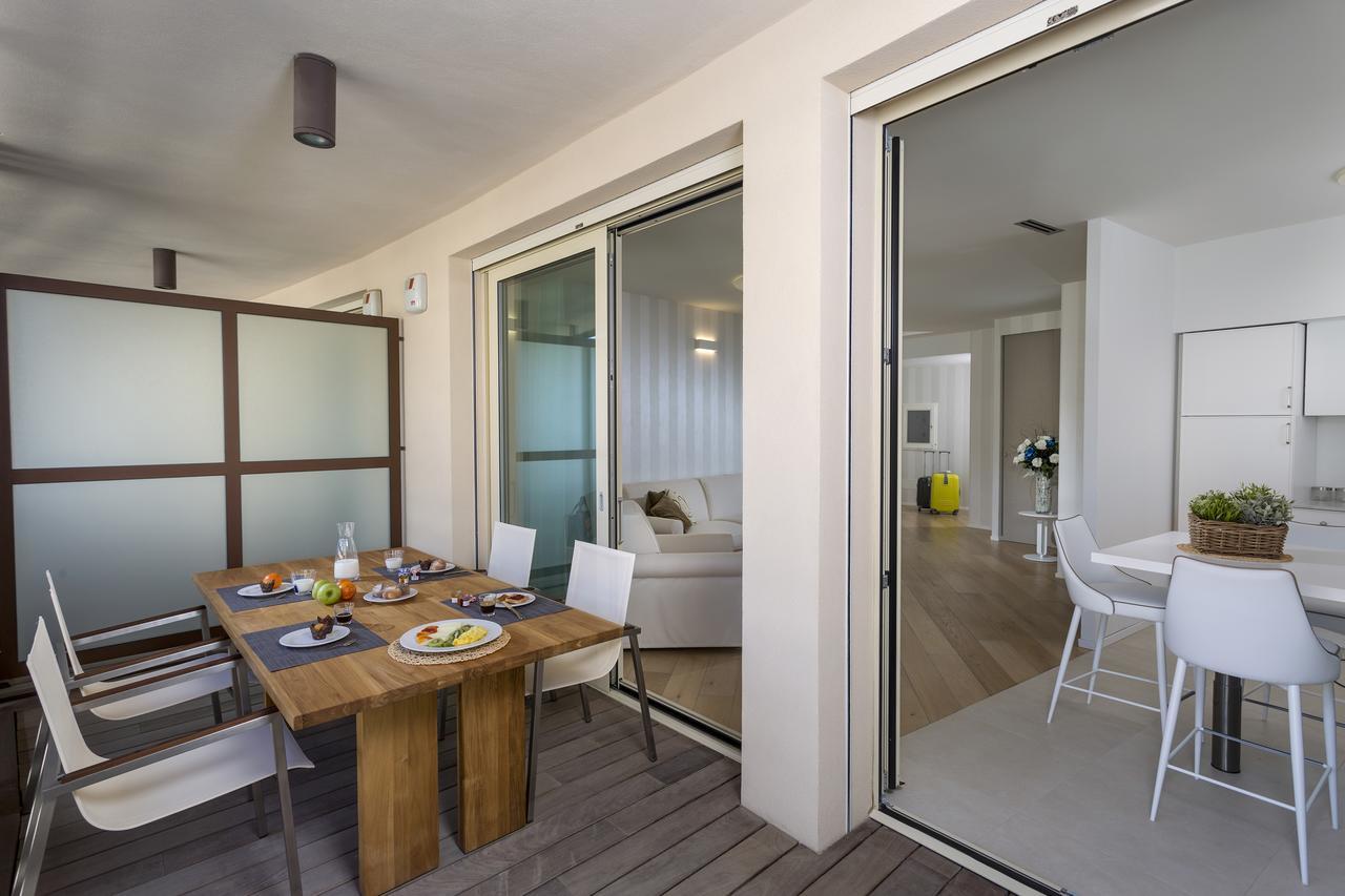 Embassy Aparthotel Rimini Exterior photo
